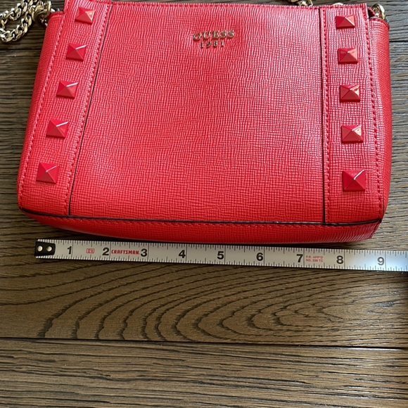 GUESS PURSE - Picture 7 of 10
